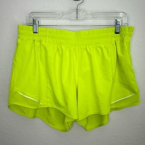 Lululemon Hotty Hot high rise lined shorts